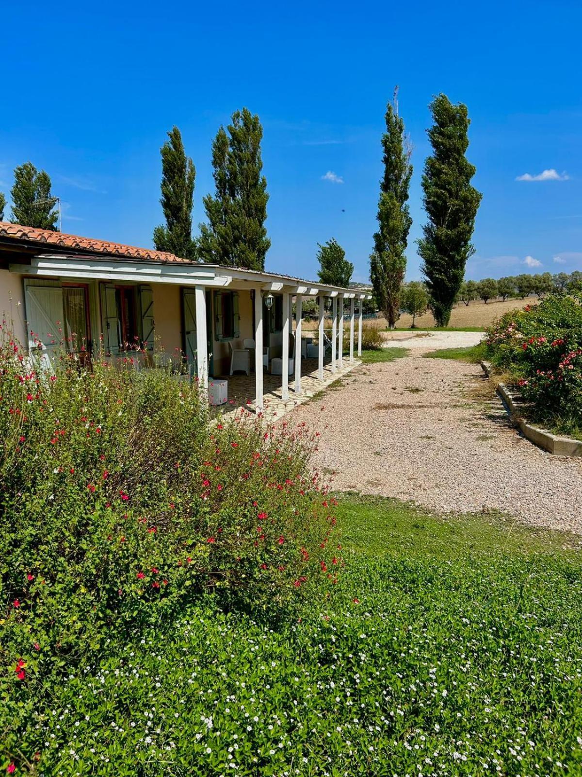 Agriturismo Podere Farnesiana Таркуїнія Екстер'єр фото
